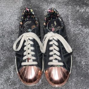 Adidas Superstar x Limited Edt